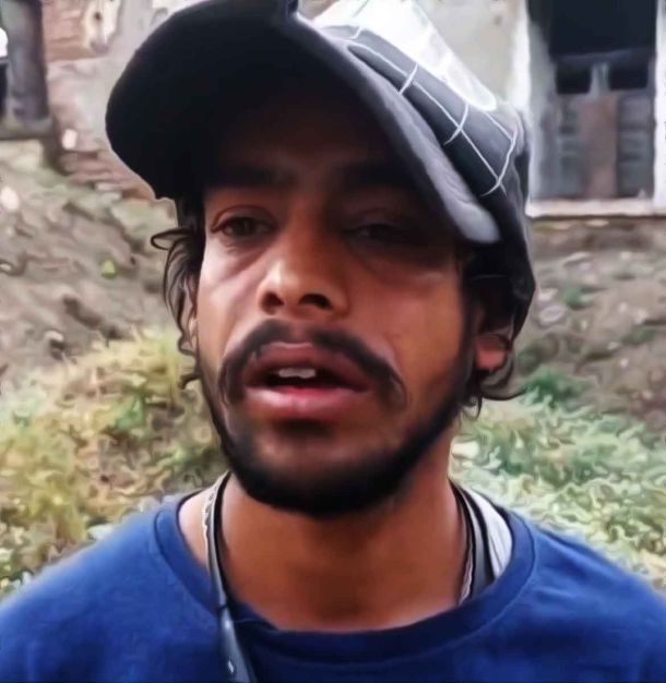 MP: Bajrang Dal hands over love jihad accused Irfan Sheikh to police, was reportedly harassing Hindu girls outside a school in Indore