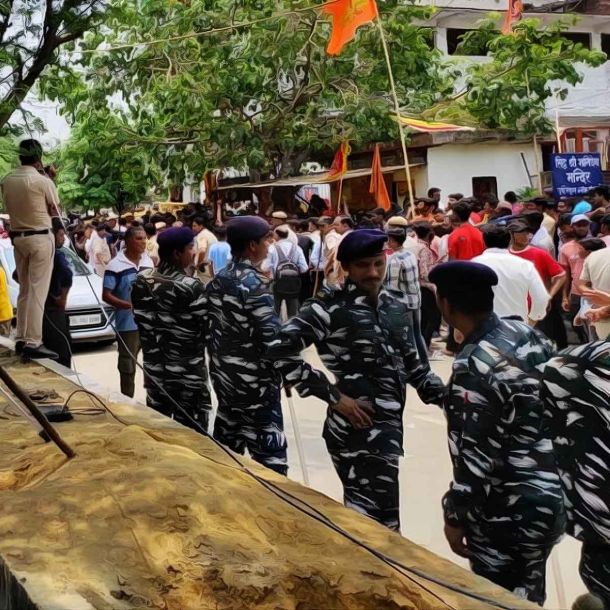 Hindus protest to stop demolition of old Shani-Hanuman temple, demolition orders issued by PWD Delhi