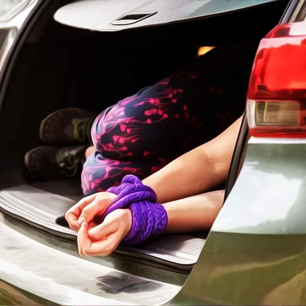 15-year-old girl returning from Mateshwar Dham temple with mother abducted by Md. Firoz, Md. Nizam