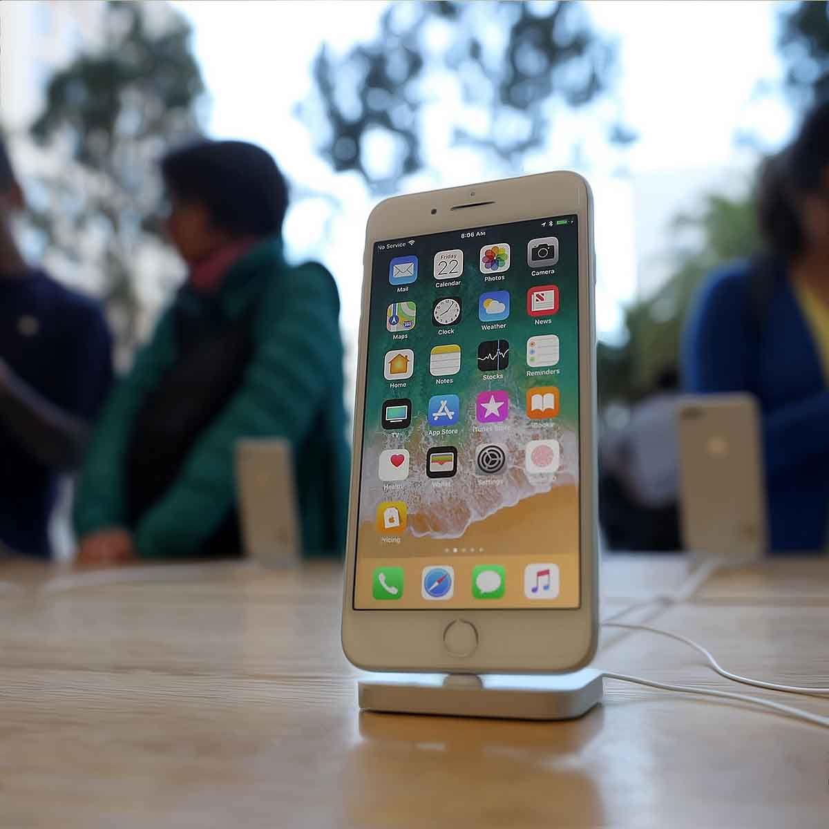 iPhone Maker Apple Becomes First Company To Export Phones Worth $1 Billion In A Month From India