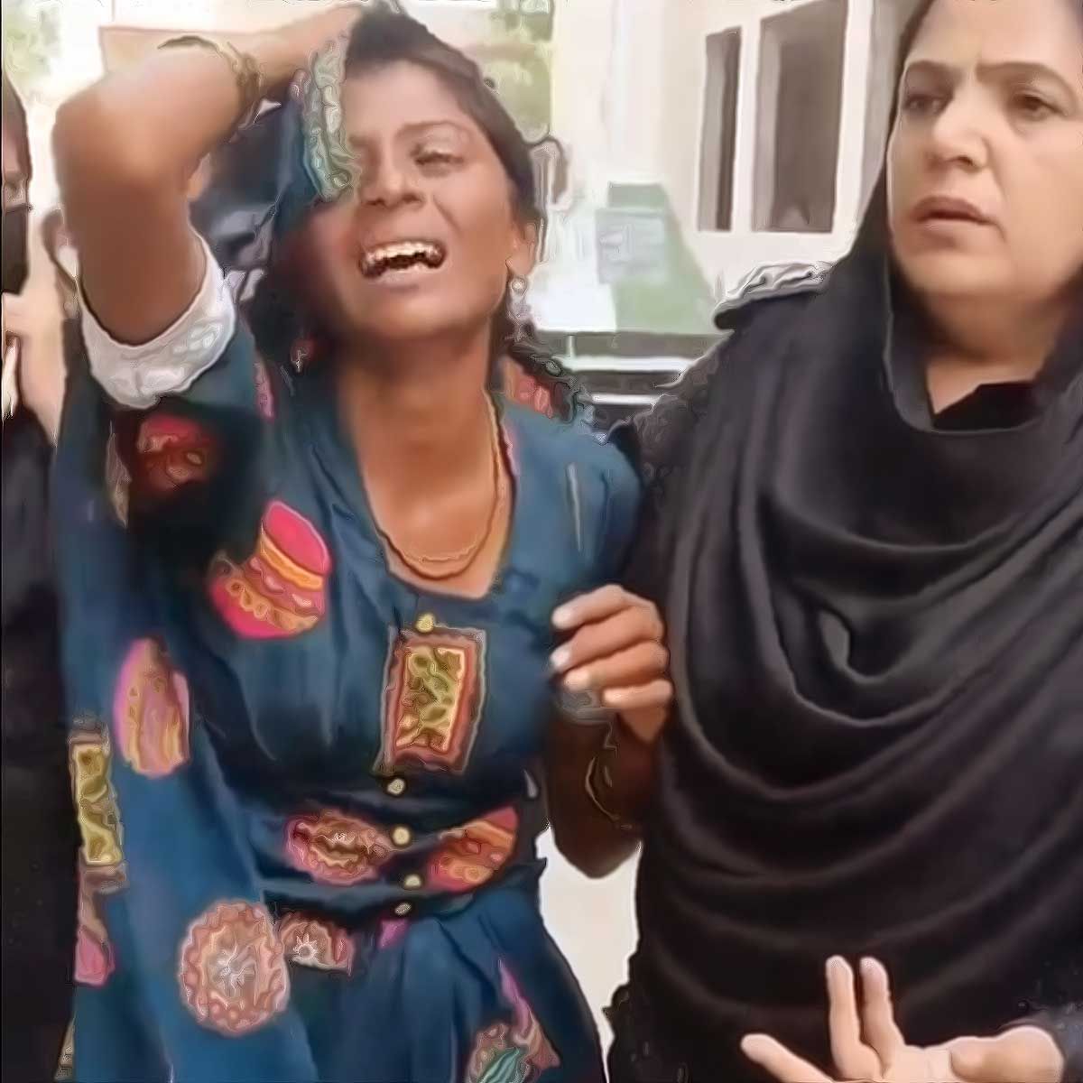 Pakistani Hindu girl who escaped her abductors sent to “shelter home” by court
